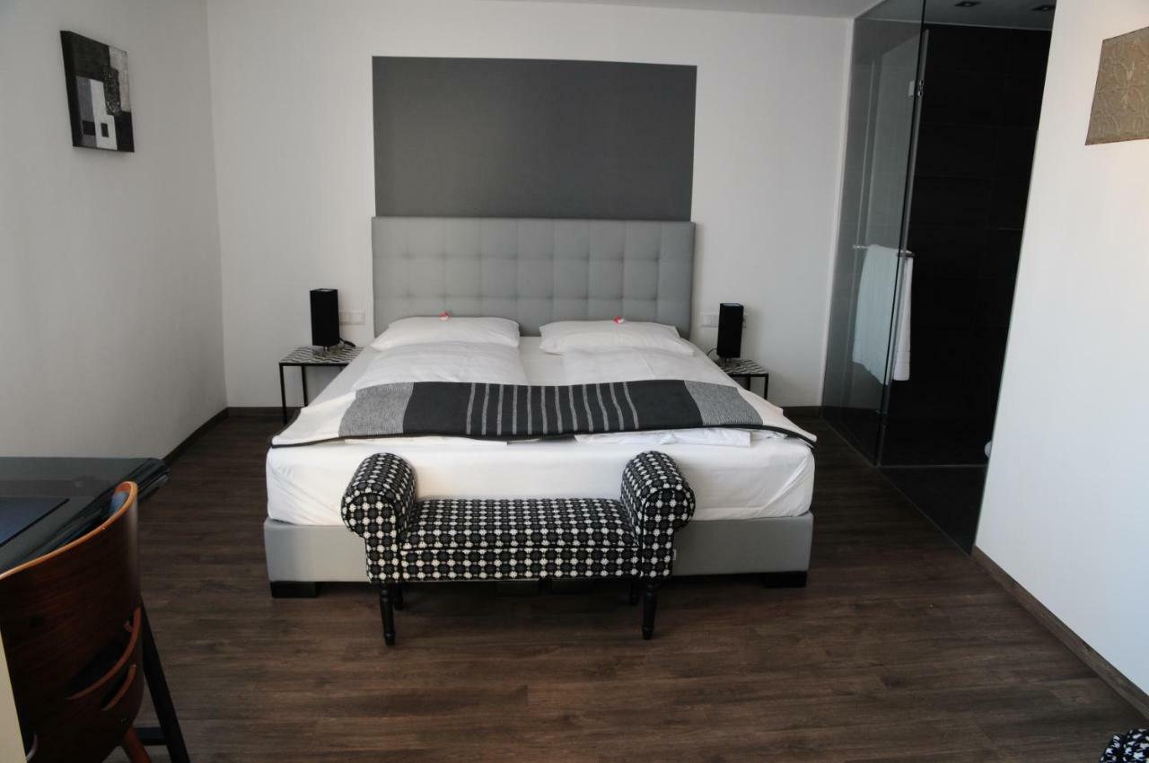 Hotel Sporcher Nest Cadolzburg エクステリア 写真